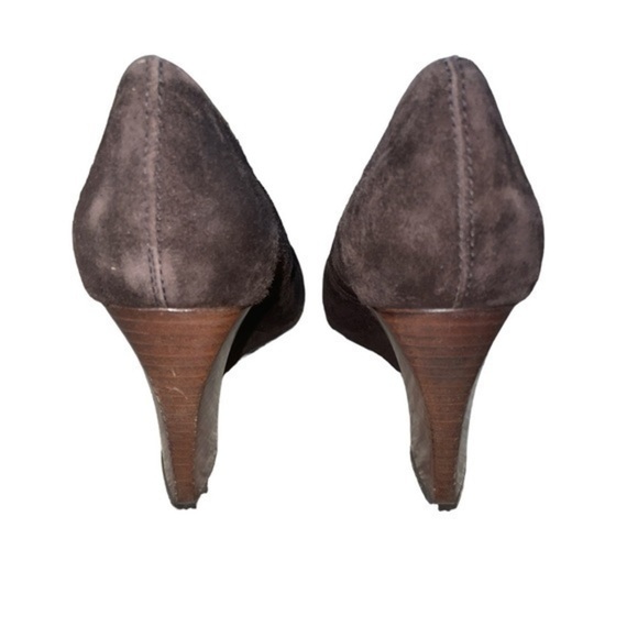TODS Suede Brown Wedge Pump - Picture 4 of 4